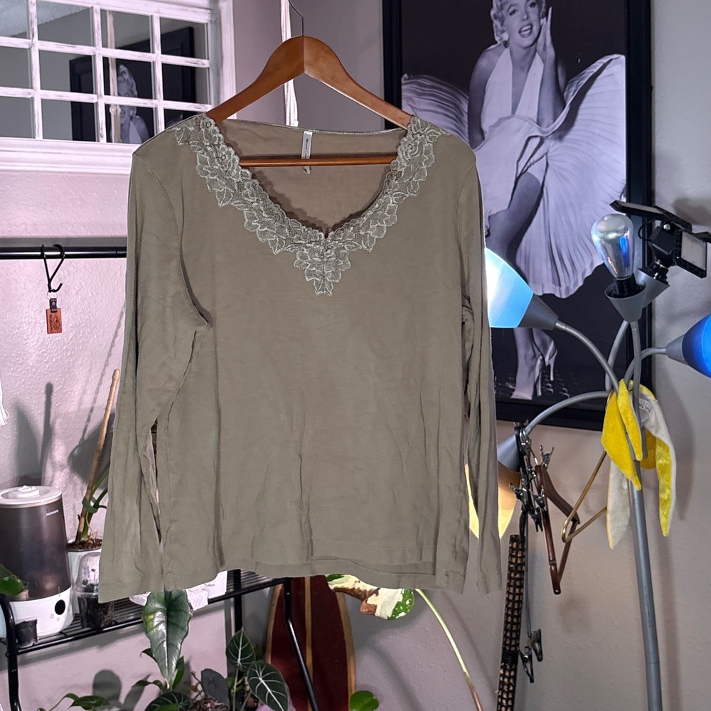 White Stag‎ Lace V Neck Top Women XL Taupe Good Long Sleeve Cotton Shirt
